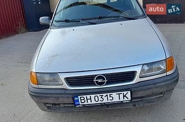 Универсал Opel Astra 1995 в Беляевке