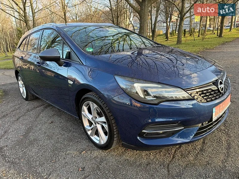 Opel Astra 2020