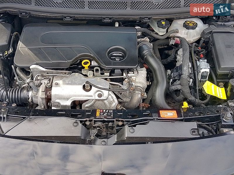 Универсал Opel Astra 2018 в Ровно