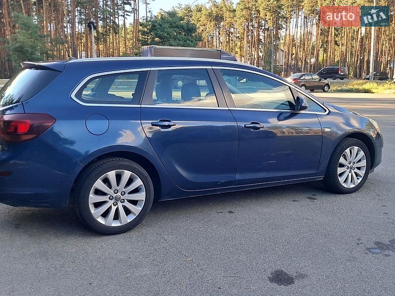 Универсал Opel Astra 2012 в Ирпене фото 5 Универсал Opel Astra 2012 в Ирпене