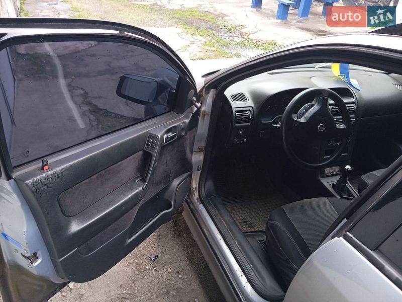 Универсал Opel Astra 2001 в Харькове