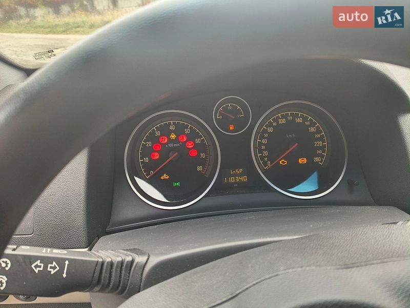 Хетчбек Opel Astra 2007 в Луцьку