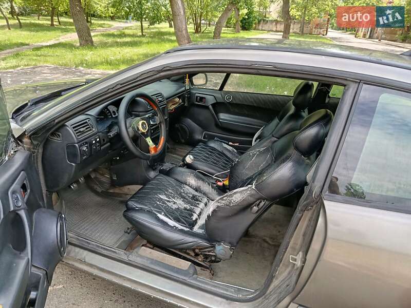 Купе Opel Calibra 1991 в Николаеве