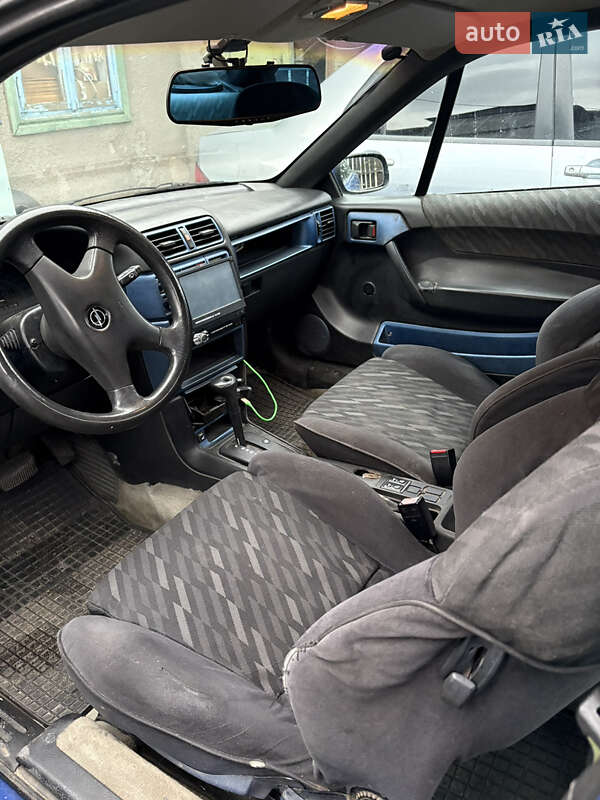 Купе Opel Calibra 1991 в Фастове