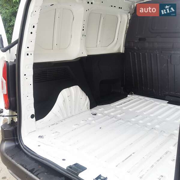 Грузовой фургон Opel Combo Cargo 2021 в Киеве