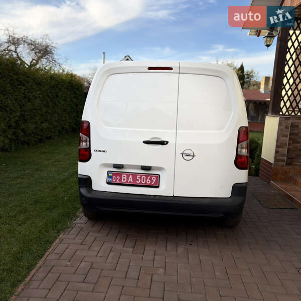 Грузовой фургон Opel Combo Cargo 2020 в Виннице фото 28 Грузовой фургон Opel Combo Cargo 2020 в Виннице