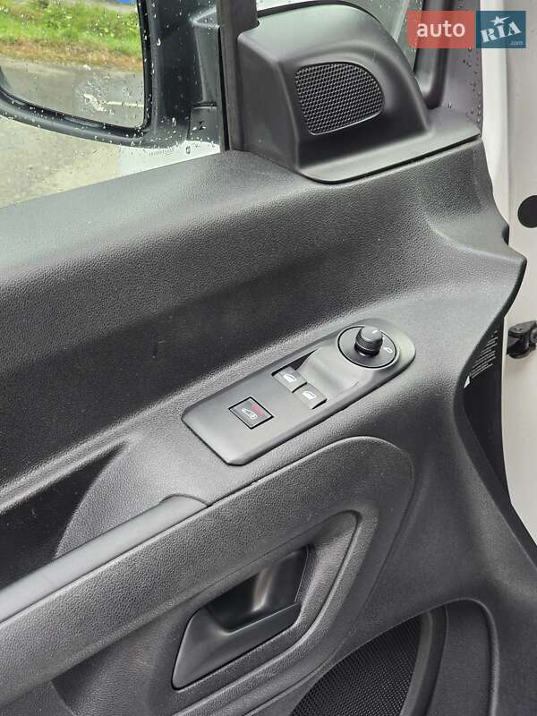 Грузовой фургон Opel Combo Cargo 2021 в Киеве