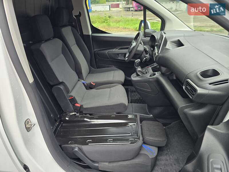 Грузовой фургон Opel Combo Cargo 2021 в Киеве