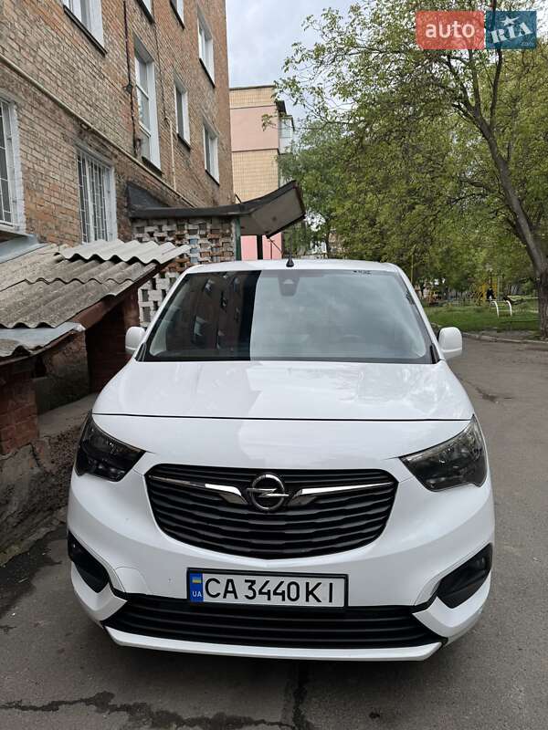 Мінівен Opel Combo Cargo 2020 в Умані
