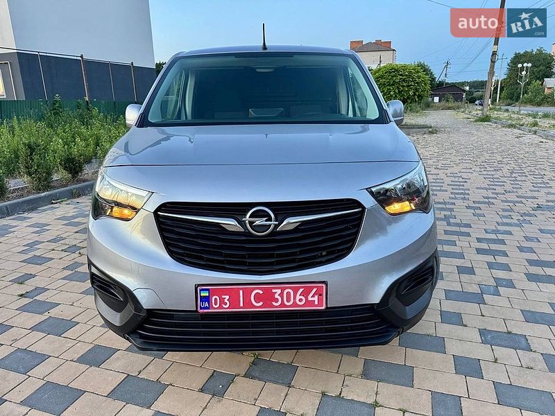 Вантажний фургон Opel Combo Cargo 2021 в Вінниці