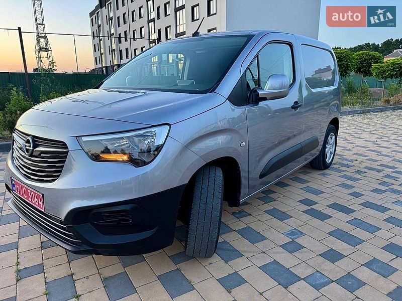 Вантажний фургон Opel Combo Cargo 2021 в Вінниці