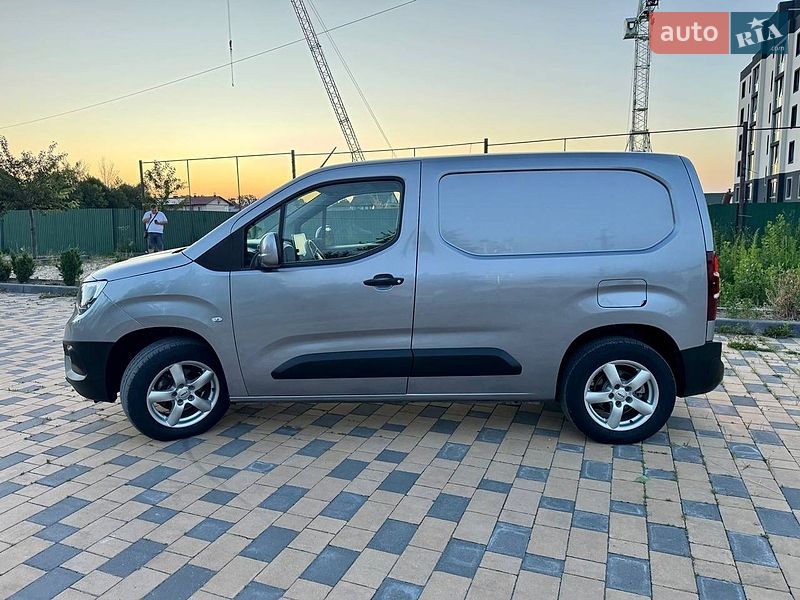 Вантажний фургон Opel Combo Cargo 2021 в Вінниці