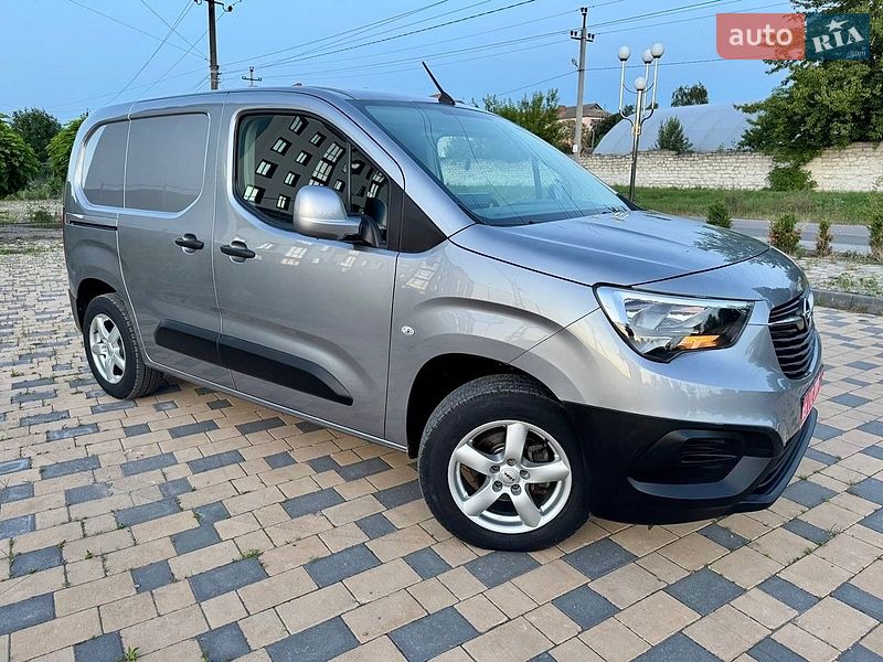 Вантажний фургон Opel Combo Cargo 2021 в Вінниці