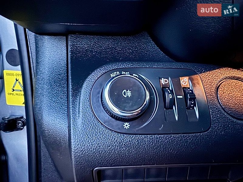 Вантажний фургон Opel Combo Cargo 2021 в Вінниці