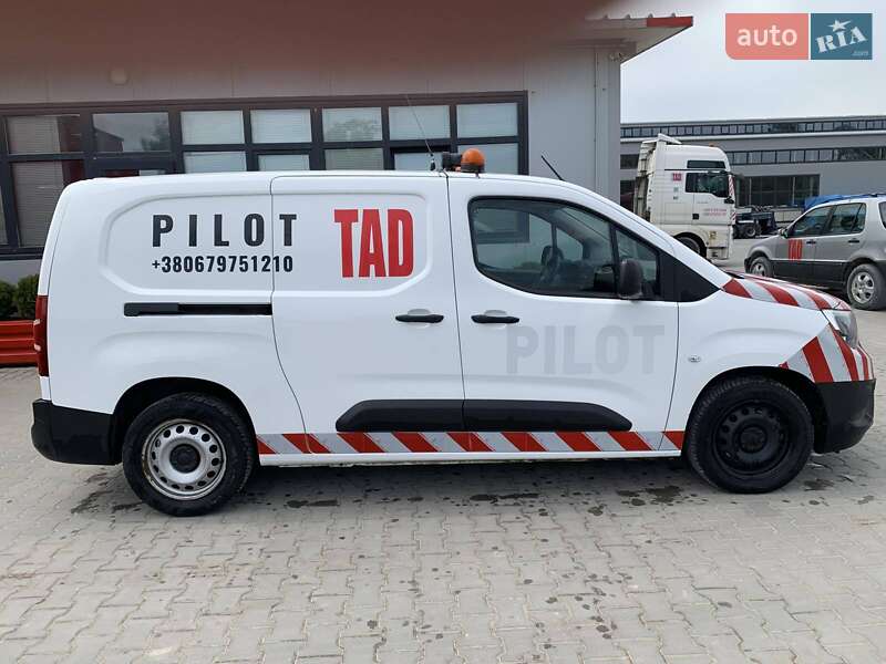 Грузовой фургон Opel Combo-e 2021 в Волочиске