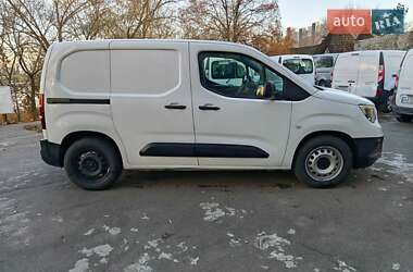 Вантажний фургон Opel Combo-e 2022 в Києві