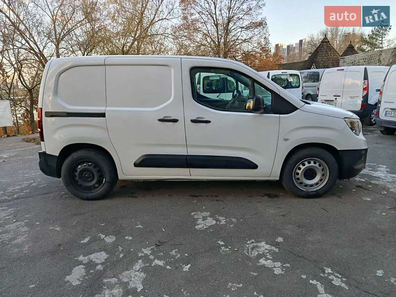 Вантажний фургон Opel Combo-e 2022 в Києві фото 23 Вантажний фургон Opel Combo-e 2022 в Києві