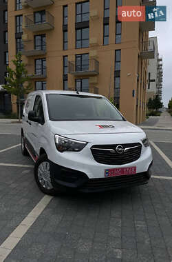 OPEL COMBO-E 2023