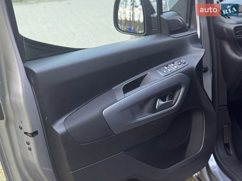 Минивэн Opel Combo-e 2025 в Львове фото 33 Минивэн Opel Combo-e 2025 в Львове