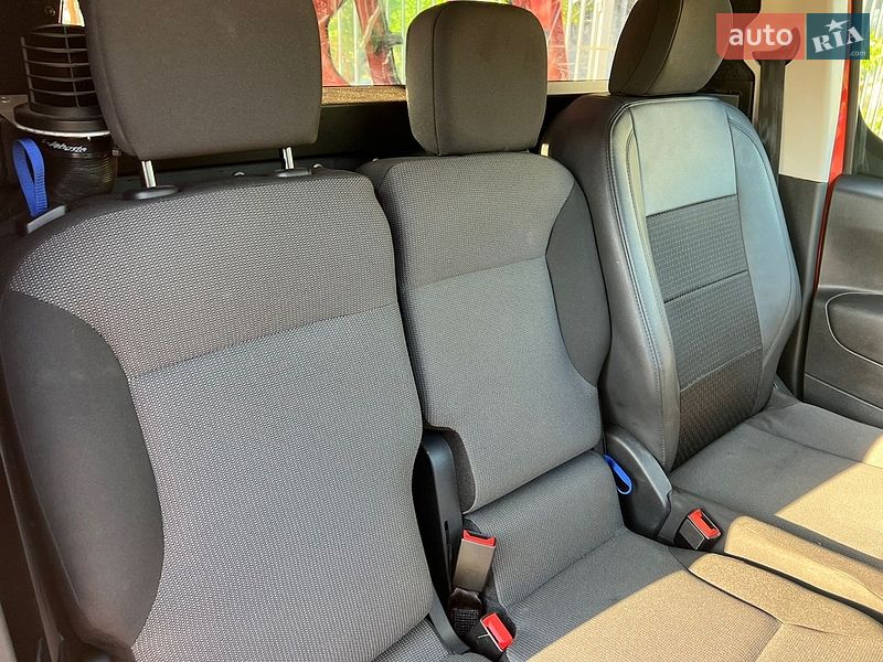 Грузовой фургон Opel Combo-e 2022 в Кропивницком