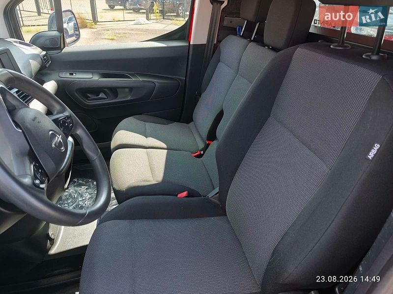 Вантажний фургон Opel Combo-e 2022 в Києві