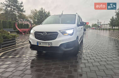 Минивэн Opel Combo Life 2022 в 
