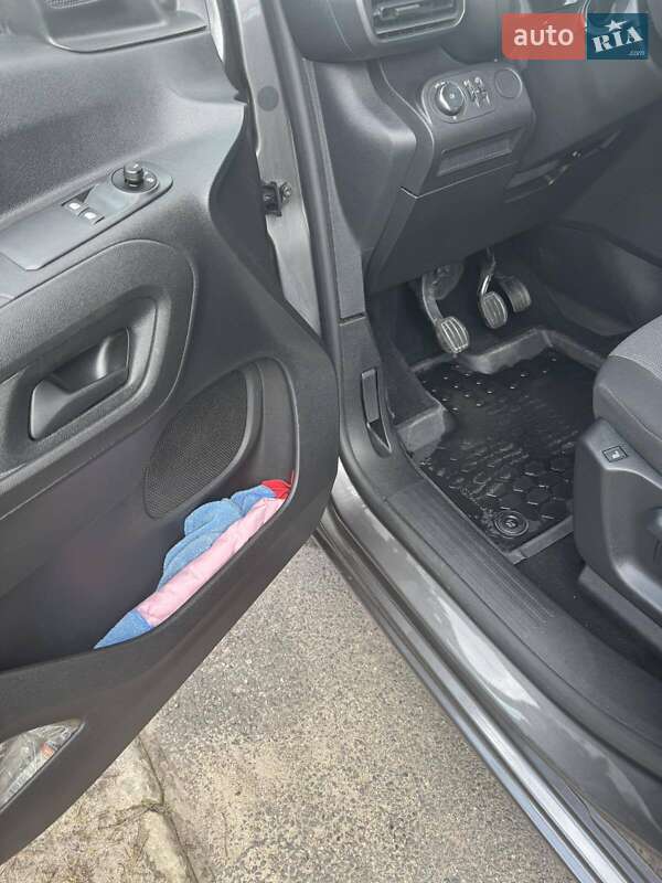 Минивэн Opel Combo Life 2021 в Александрие