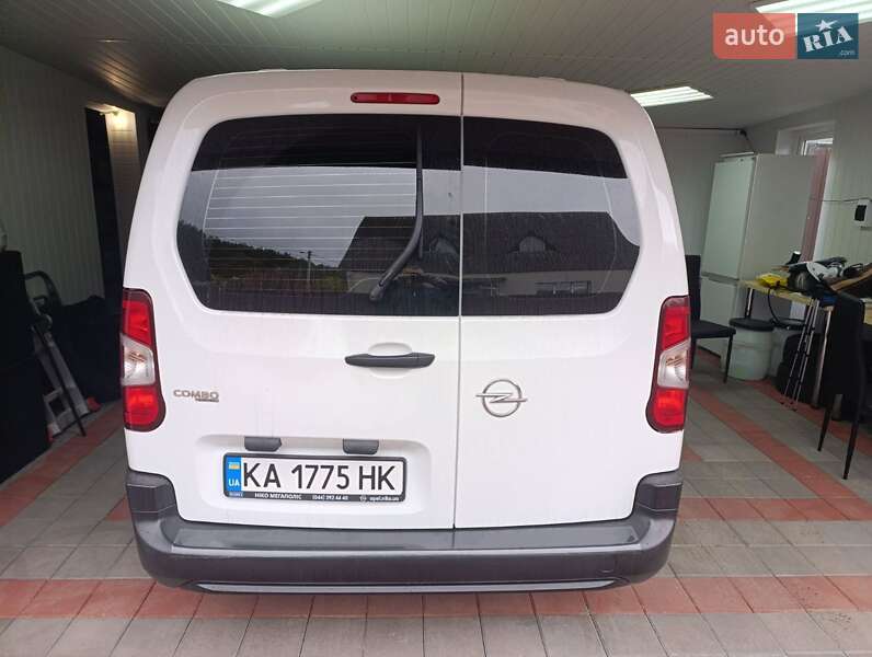 Минивэн Opel Combo Life 2021 в Киеве фото Минивэн Opel Combo Life 2021 в Киеве