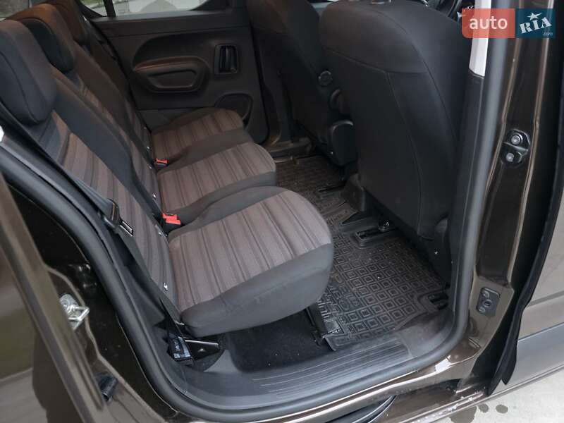 Мінівен Opel Combo Life 2020 в Києві фото 19 Мінівен Opel Combo Life 2020 в Києві