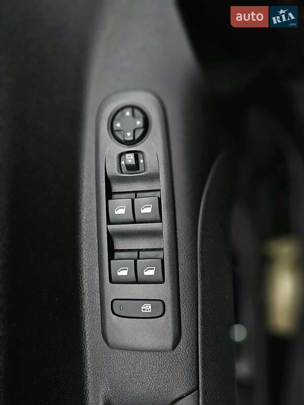 Минивэн Opel Combo Life 2020 в Одессе фото 15 Минивэн Opel Combo Life 2020 в Одессе