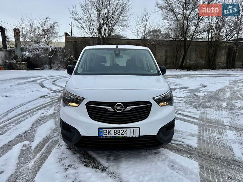 Мінівен Opel Combo Life 2021 в Дніпрі