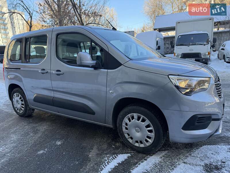 Минивэн Opel Combo Life 2020 в Киеве фото 10 Минивэн Opel Combo Life 2020 в Киеве