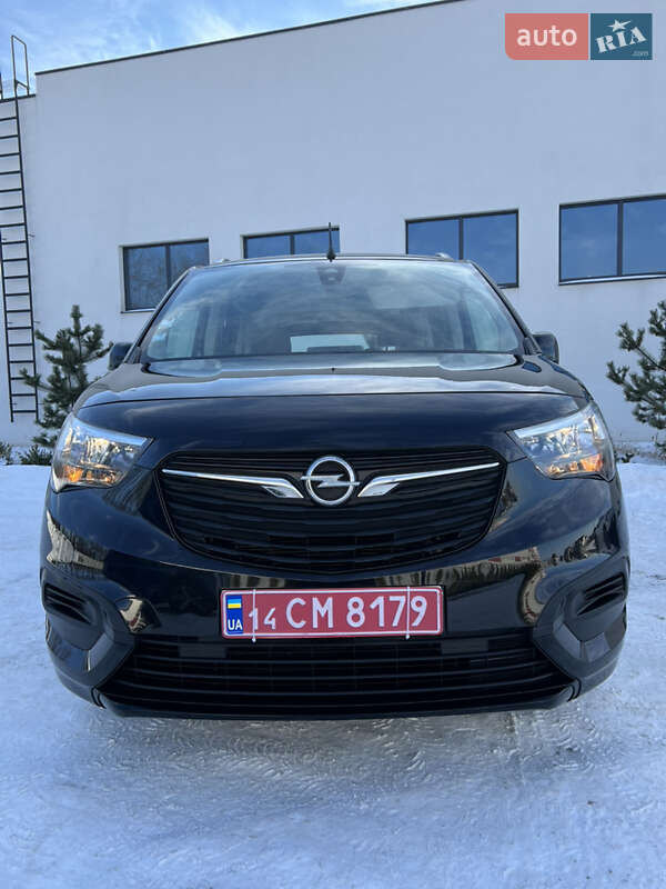 Минивэн Opel Combo Life 2019 в Луцке фото 3 Минивэн Opel Combo Life 2019 в Луцке