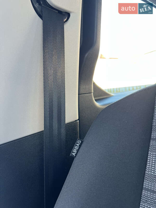 Минивэн Opel Combo Life 2019 в Луцке фото 54 Минивэн Opel Combo Life 2019 в Луцке