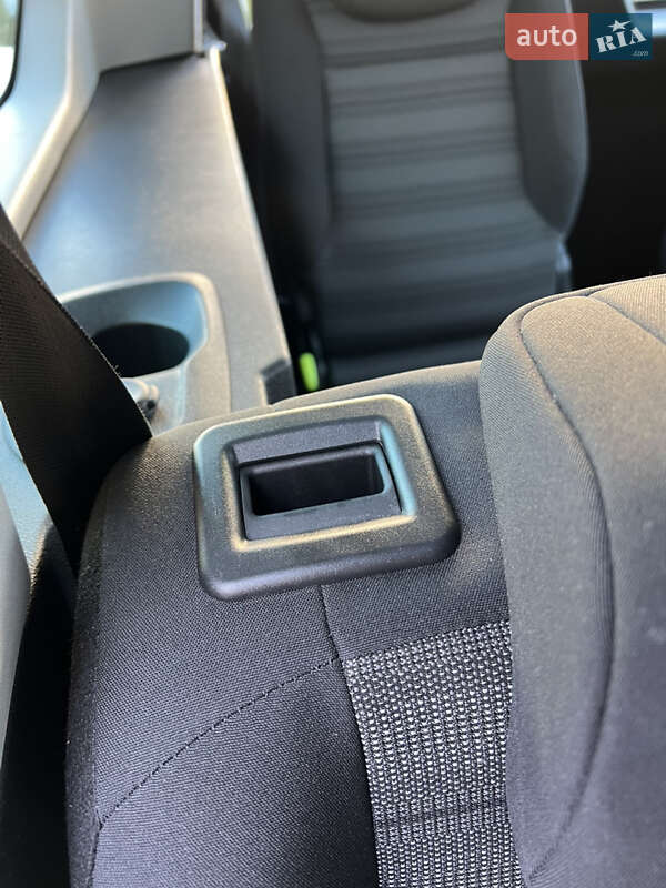 Минивэн Opel Combo Life 2019 в Луцке фото 64 Минивэн Opel Combo Life 2019 в Луцке