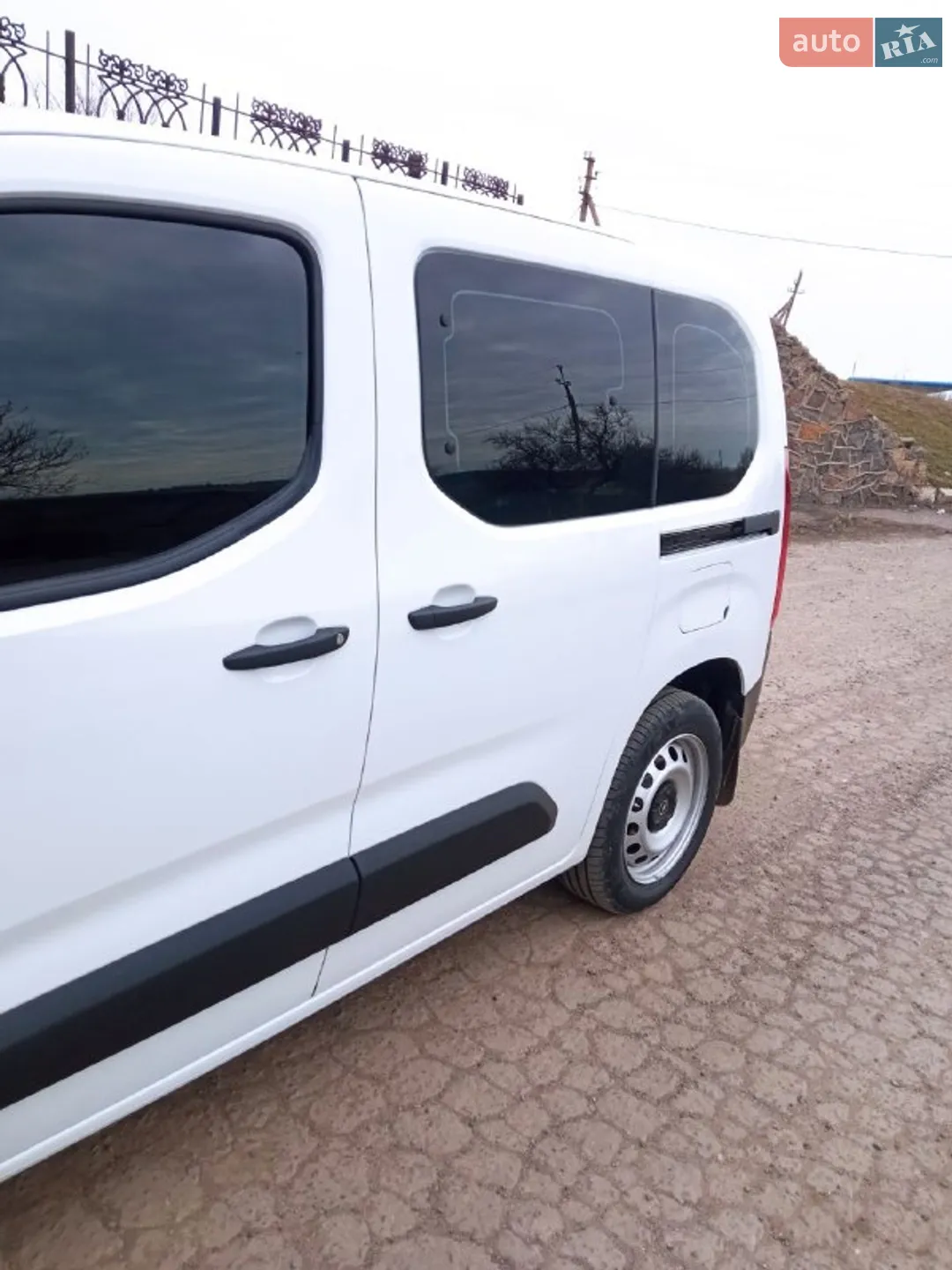 2025 Opel Combo - мініатюра 32
