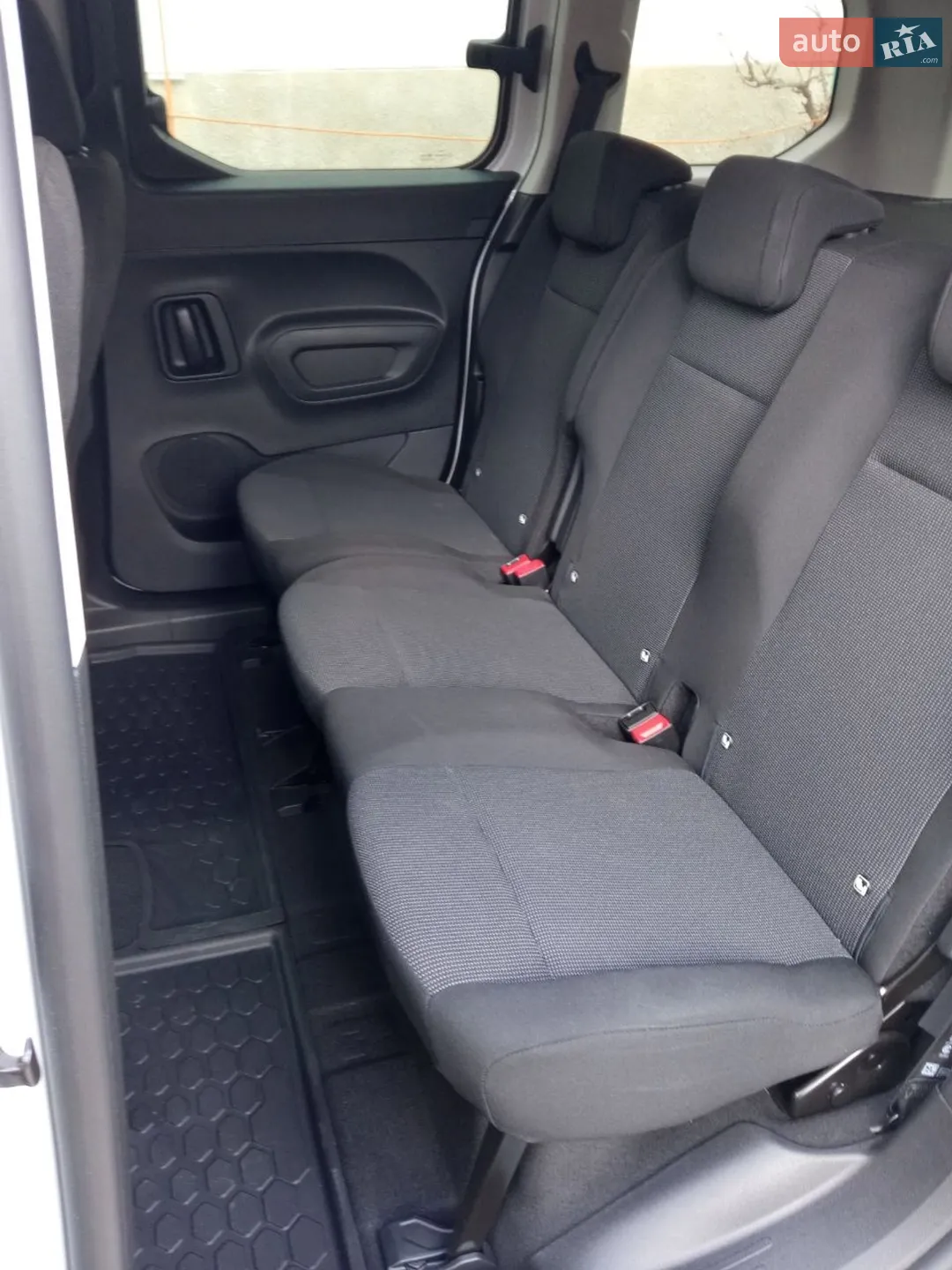 2025 Opel Combo - мініатюра 71