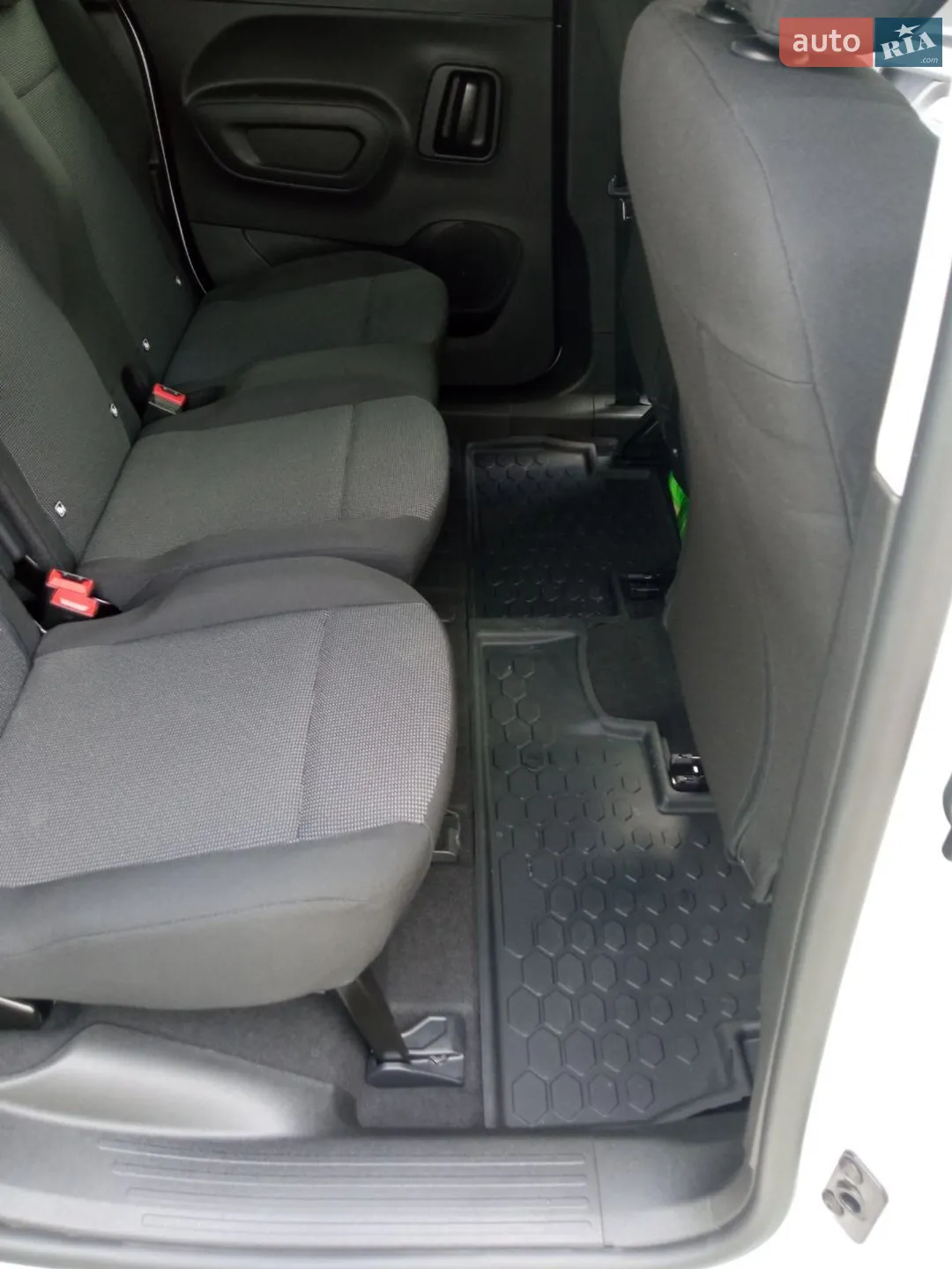 2025 Opel Combo - мініатюра 77