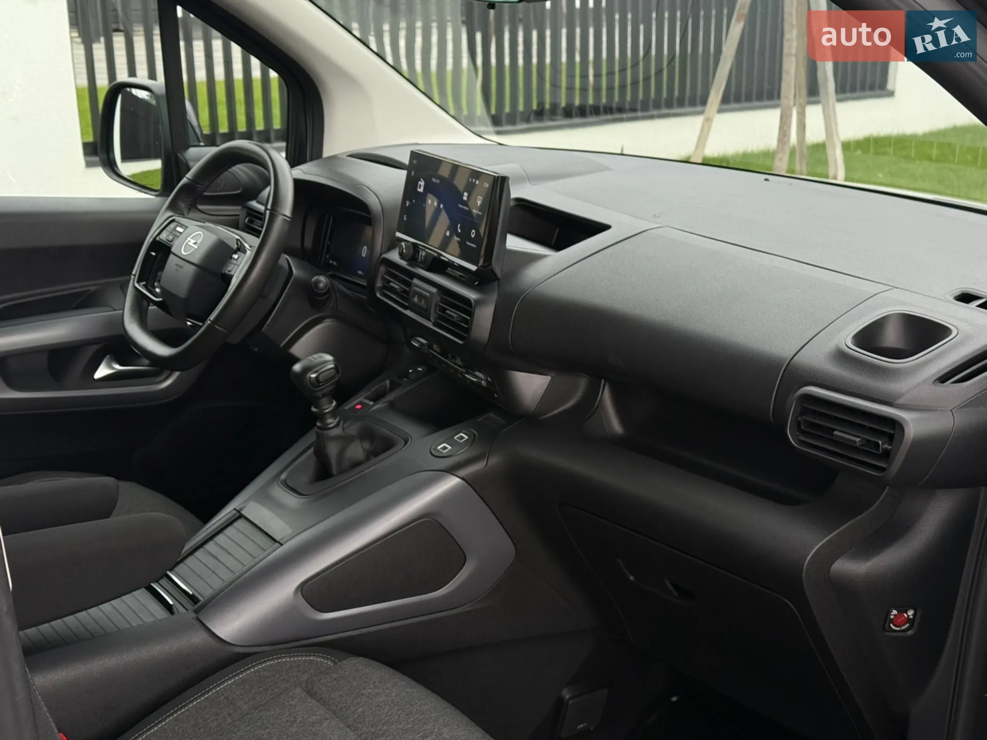 2025 Opel Combo - мініатюра 24