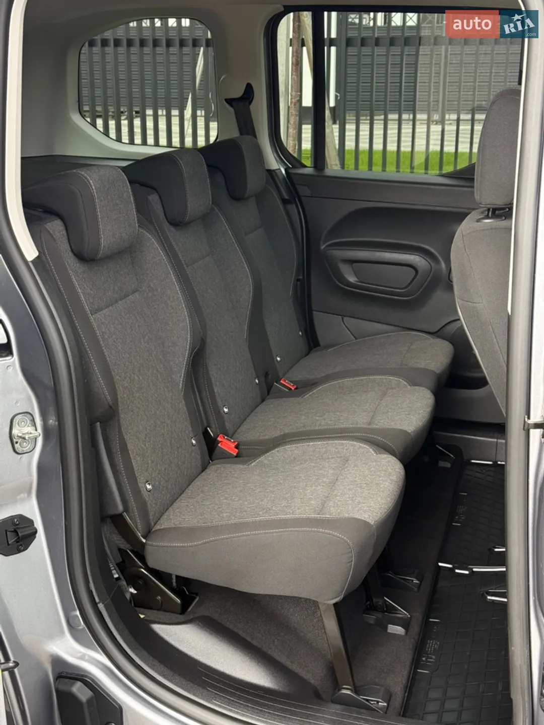 2025 Opel Combo - мініатюра 29