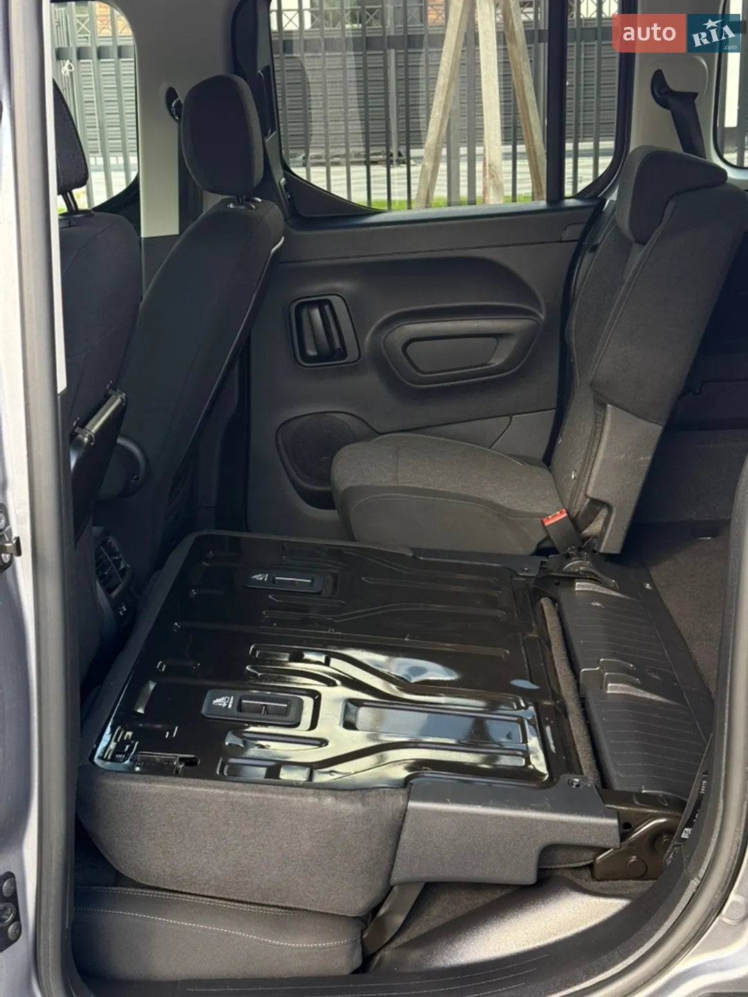 2025 Opel Combo - мініатюра 34