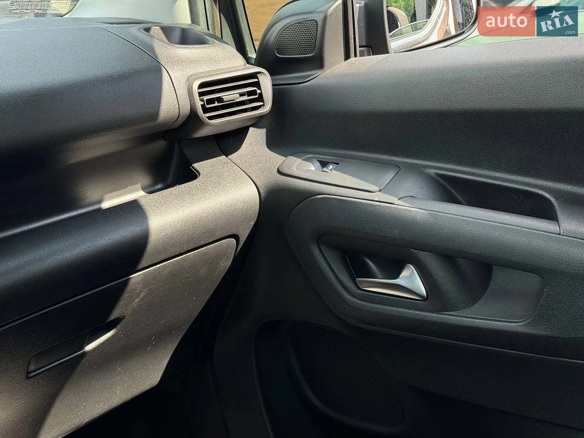 2018 Opel Combo - мініатюра 56