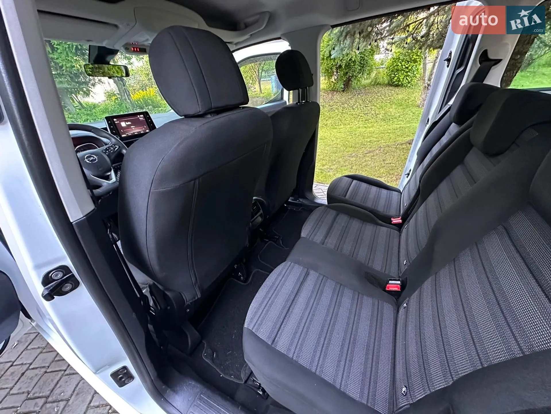 2019 Opel Combo - мініатюра 26