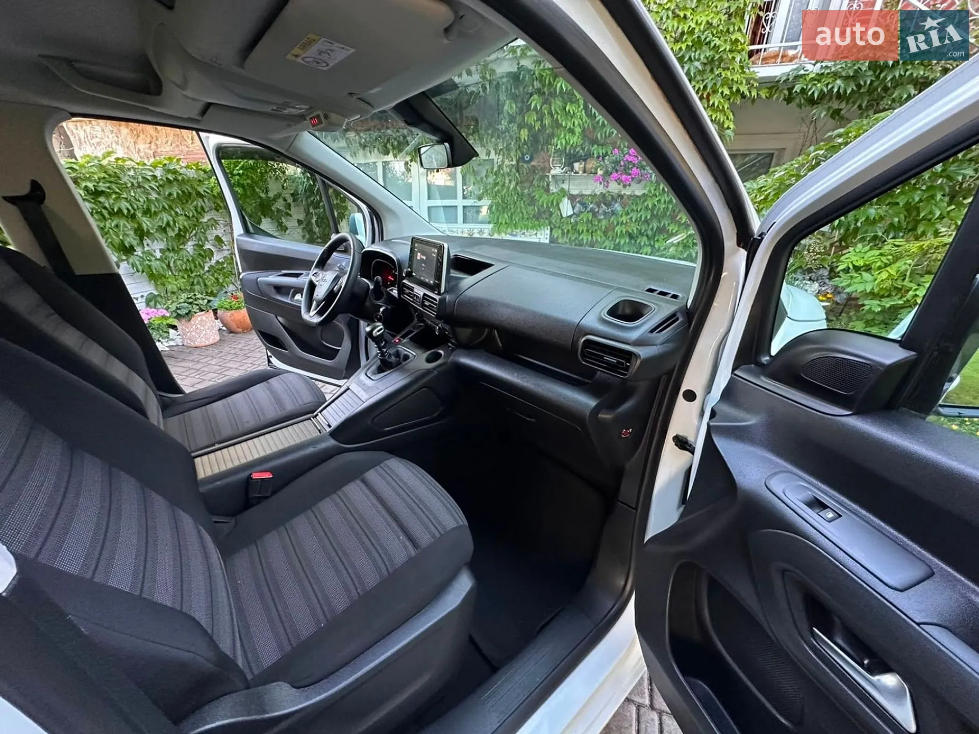 2019 Opel Combo - мініатюра 29