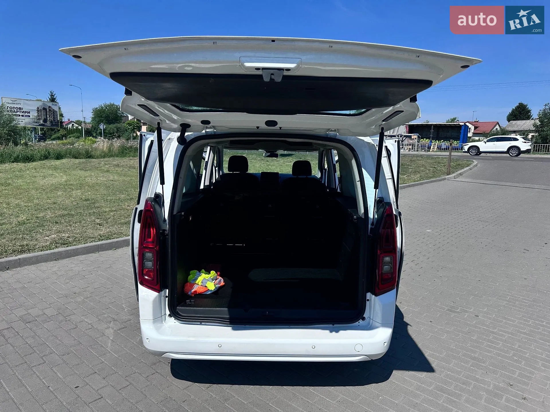 2020 Opel Combo - мініатюра 10