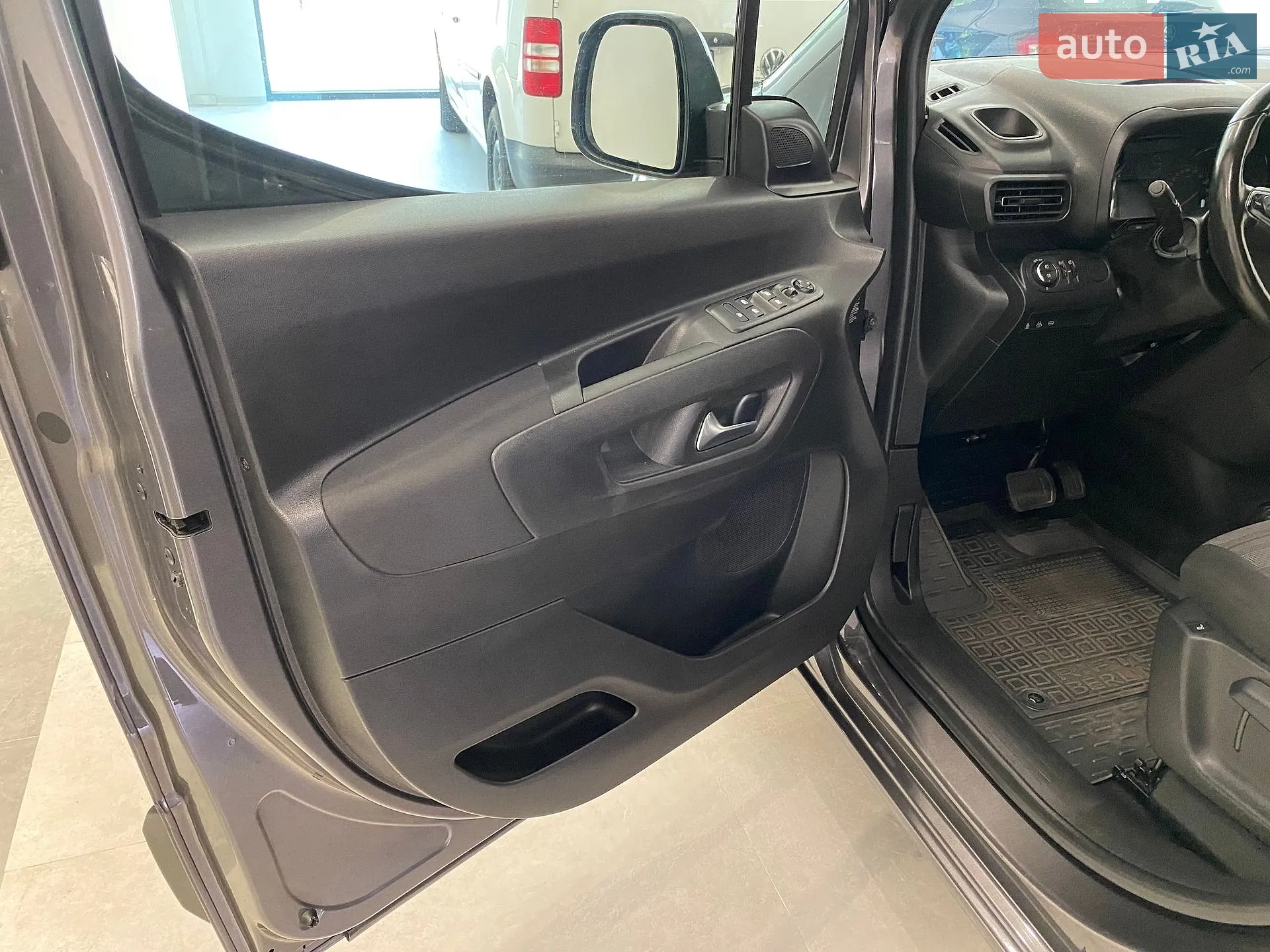 2023 Opel Combo - мініатюра 35