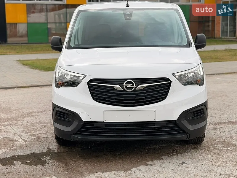 Opel Combo 2023