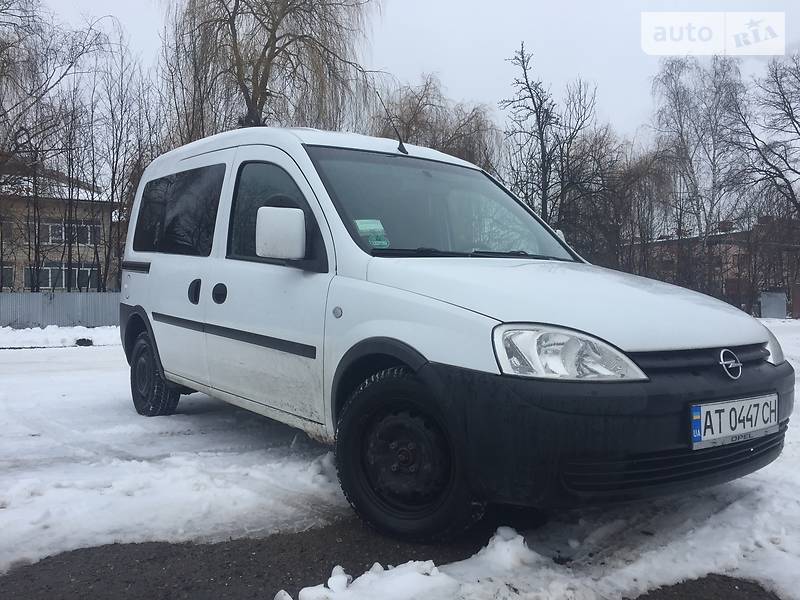 Опель караван бу