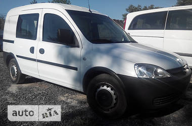  Opel Combo 2009 в Полтаве