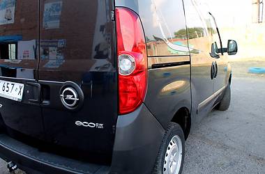 Грузопассажирский фургон Opel Combo 2013 в Полтаве